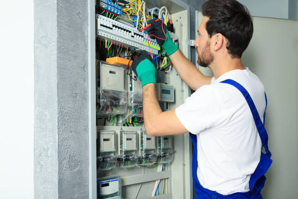 Best Emergency Electrical Repair  in Ridgecrest, FL