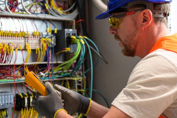 Best Affordable Emergency Electrician  in Ridgecrest, FL